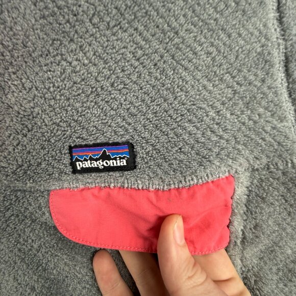 Patagonia Fleece Jacket Girls Youth Size 2XL 16-18 Gray Pink Fuzzy Soft Snap - Picture 10 of 16